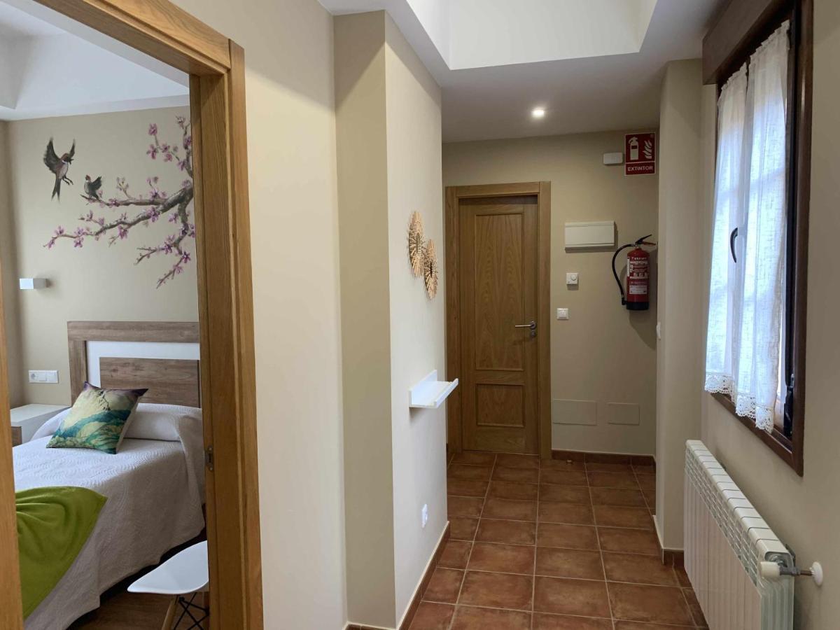 Cumbres De Los Picos Apartamento La Yedra Poo  ภายนอก รูปภาพ