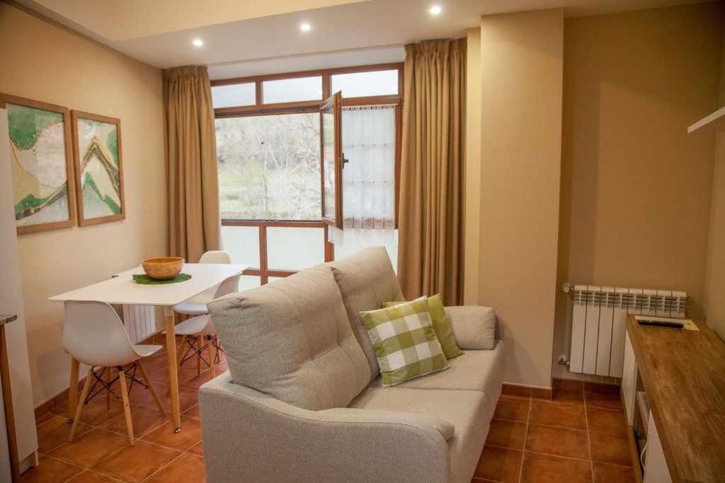 Cumbres De Los Picos Apartamento La Yedra Poo  ภายนอก รูปภาพ